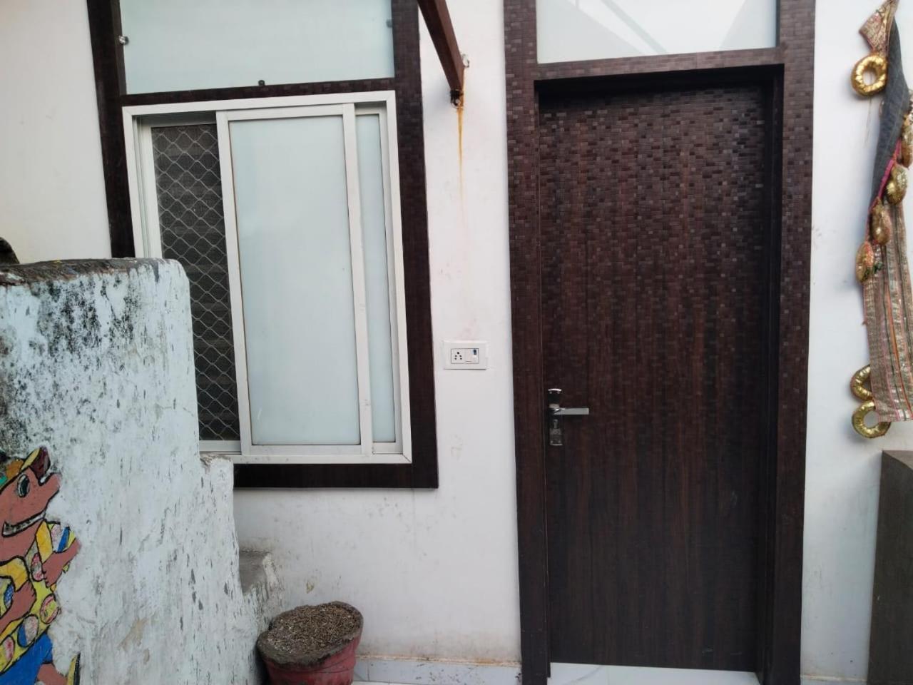 Bhavyam Homestay &Cafe Backpackers Ko Bundi Phòng bức ảnh